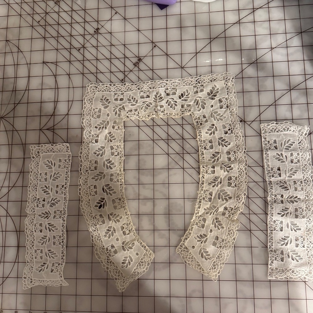 Antique White Lace Collar and Cuff Set Cutwork Floral Embroidery Victorian Style - Picture 5 of 12